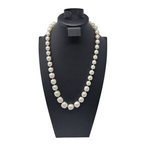 Vintage 70's Faux‎ Pearl CUBE drum Beaded Opera Necklace White Glam